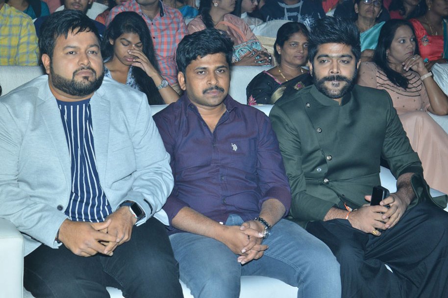 Majili-Movie-Pre-Release-Event-Photos